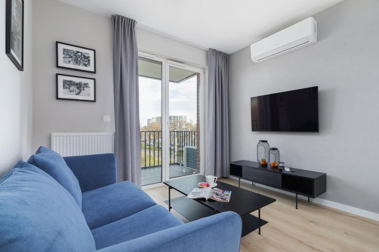 Lotniczowka Apartments By Renters Prestige Krakow Dış mekan fotoğraf