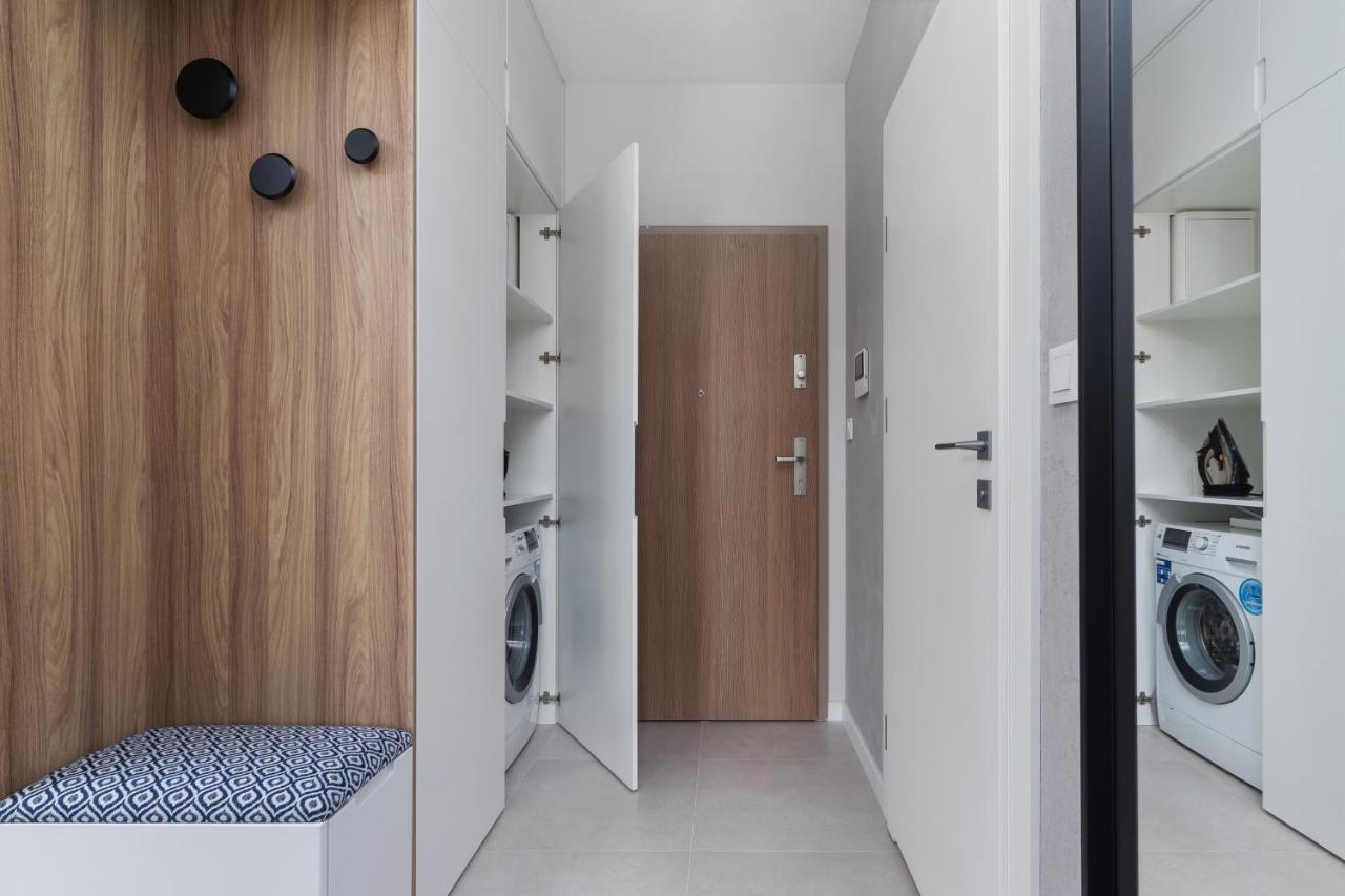 Lotniczowka Apartments By Renters Prestige Krakow Dış mekan fotoğraf