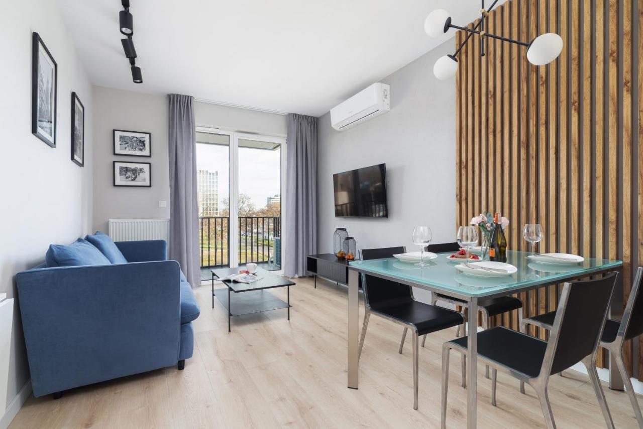 Lotniczowka Apartments By Renters Prestige Krakow Dış mekan fotoğraf