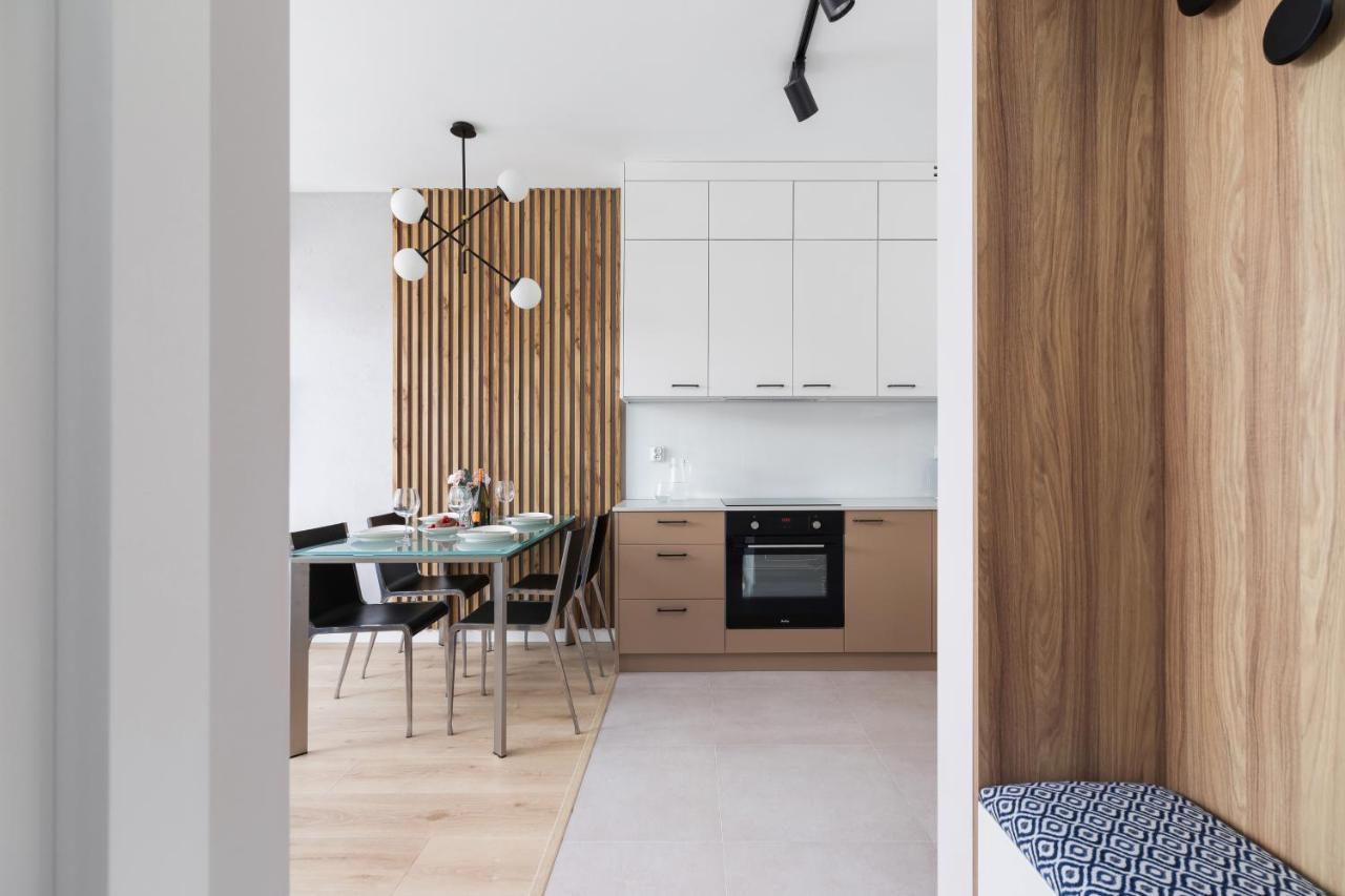 Lotniczowka Apartments By Renters Prestige Krakow Dış mekan fotoğraf